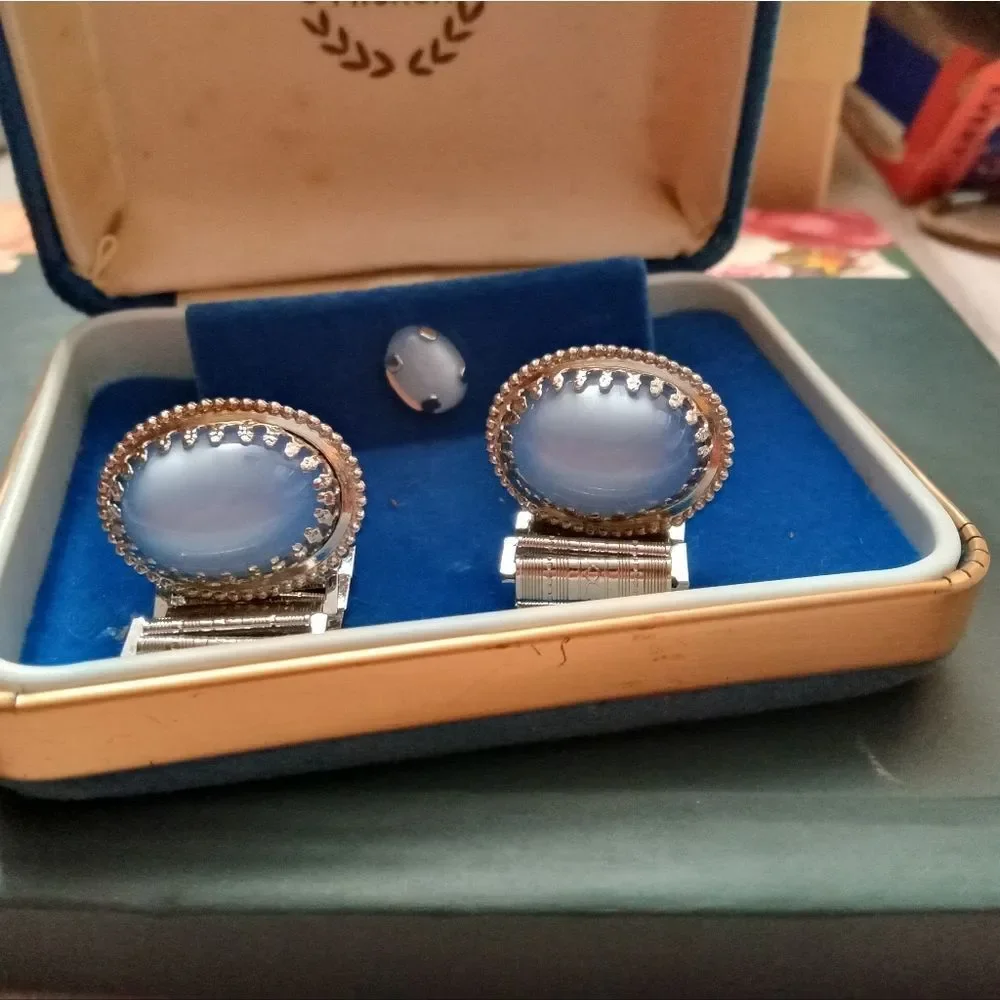 Hickok Sky Blue Tie Pin And Cuff Links Gift Set Vintage